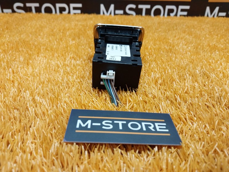 Кнопка стояночного тормоза, 670 рублей, Красноярск