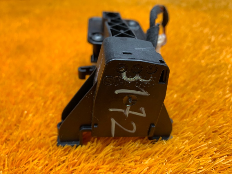 Замок лючка бензобака, 350 рублей, Красноярск