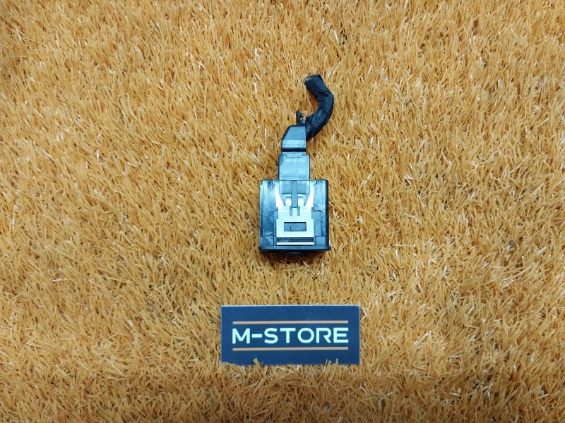 Кнопка освещения панели приборов, 250 рублей, Красноярск