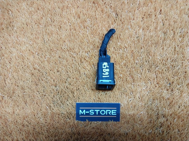 Кнопка освещения панели приборов, 250 рублей, Красноярск