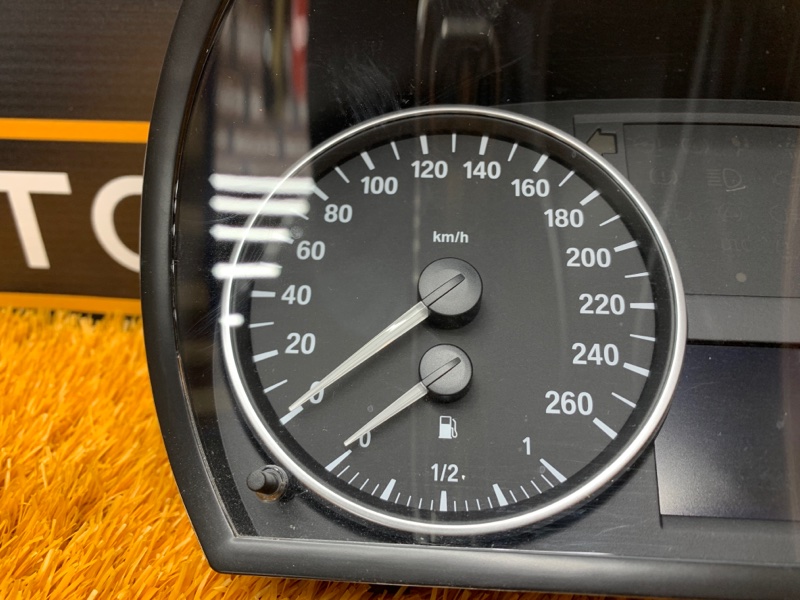 щиток приборов, 1000 рублей, Красноярск