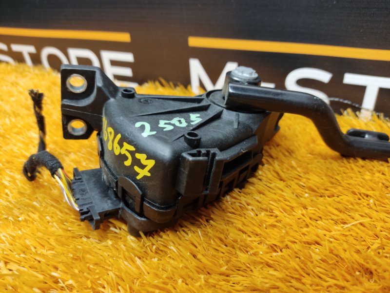 педаль газа, 910 рублей, Красноярск