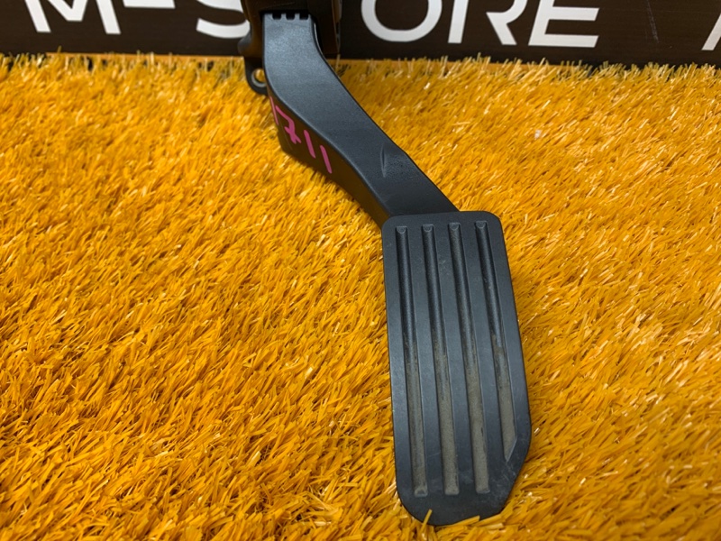 педаль газа, 1400 рублей, Красноярск