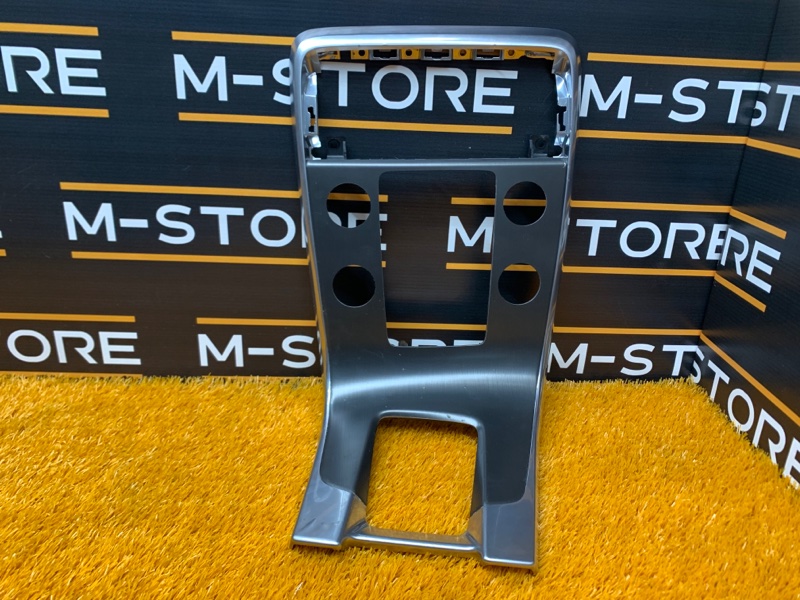 Накладка центральной консоли, 1500 рублей, Красноярск