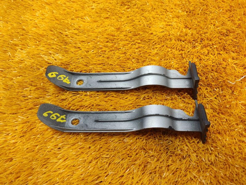 крепление бампера, 600 рублей, Красноярск