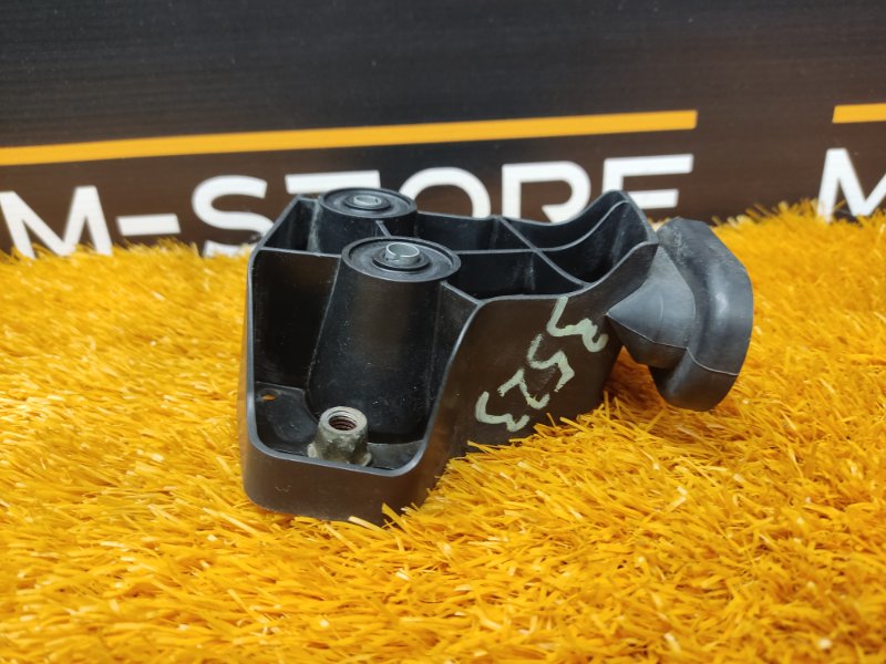 крепление бампера, 380 рублей, Красноярск