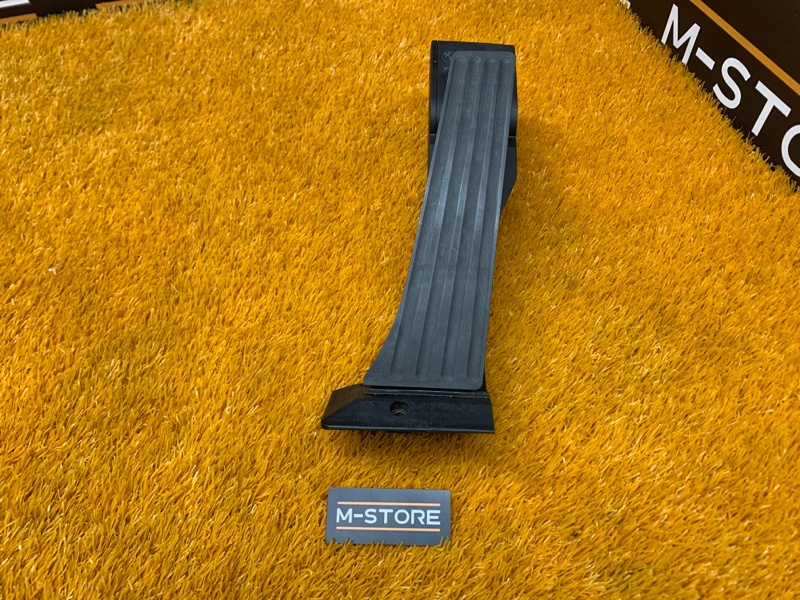 педаль газа, 500 рублей, Красноярск