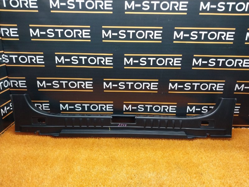 Накладка замка багажника, 350 рублей, Красноярск