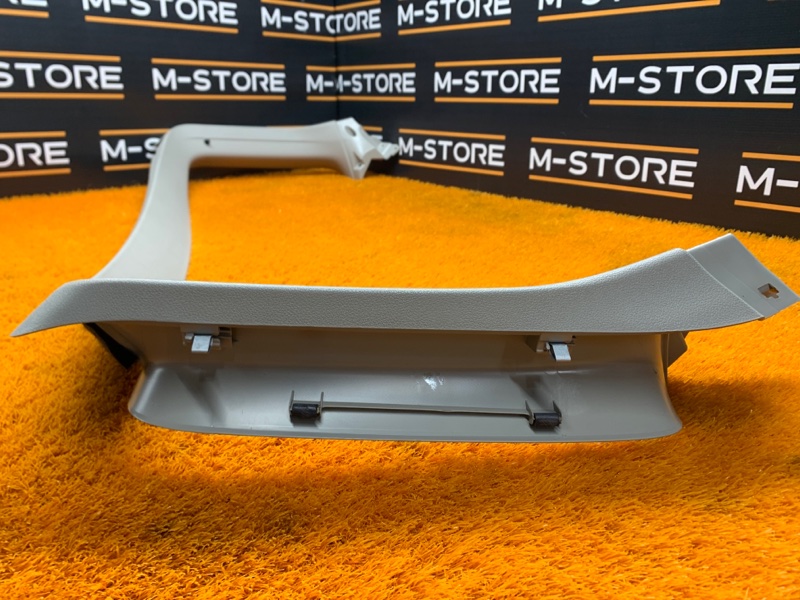 обшивка двери багажника, 670 рублей, Красноярск