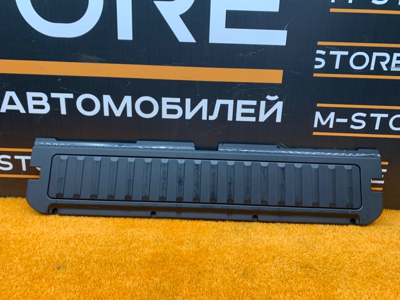 обшивка двери багажника, 350 рублей, Красноярск