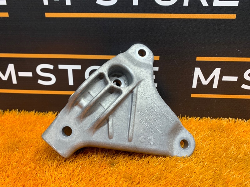 Кронштейн подушки двигателя, 910 рублей, Красноярск