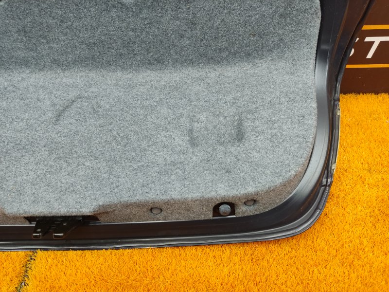 крышка багажника, 2500 рублей, Красноярск