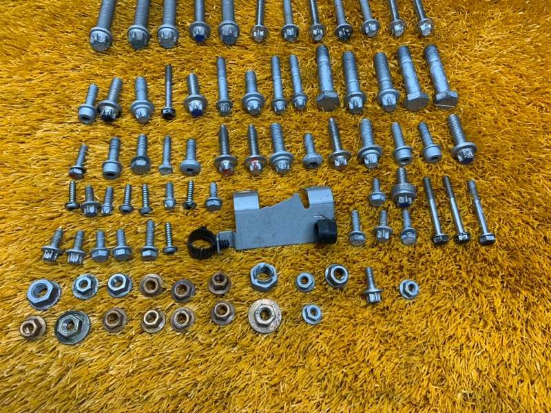 Болты и гайки ДВС, 750 рублей, Красноярск