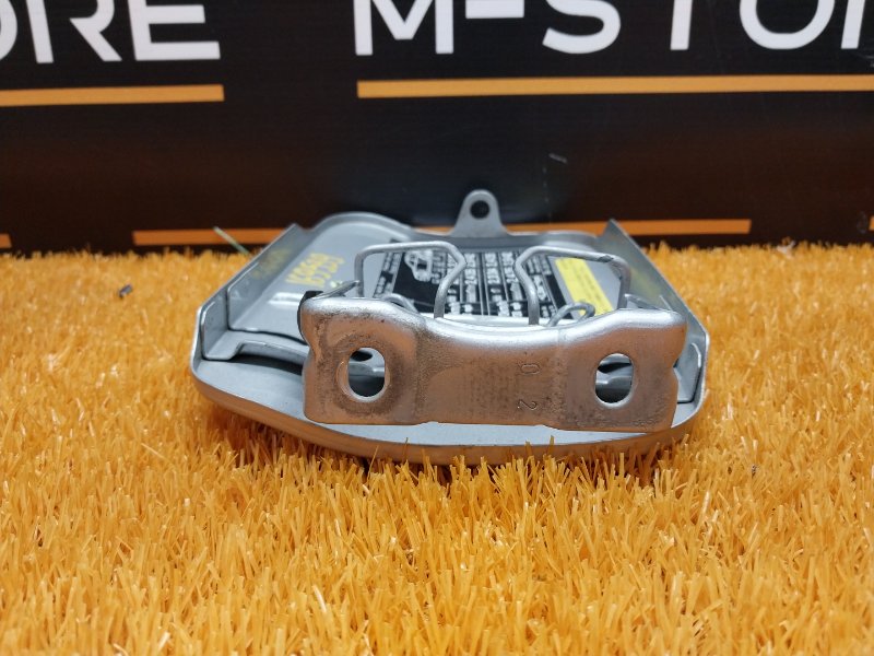 лючок бензобака, 500 рублей, Красноярск