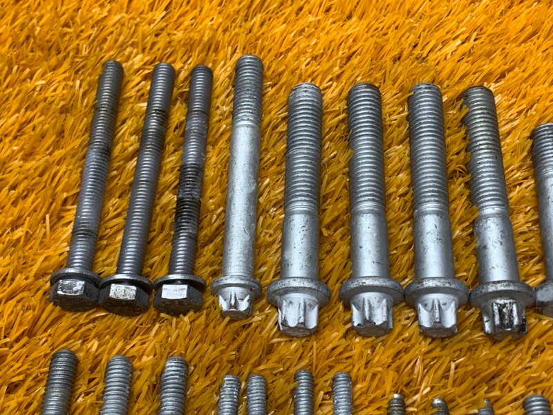 Болты и гайки ДВС, 630 рублей, Красноярск