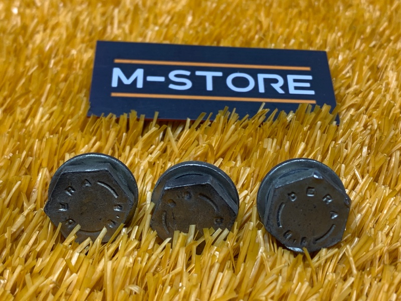 болт гидротрансформатора, 300 рублей, Красноярск