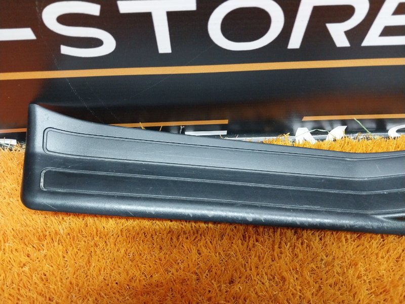 Накладка на порог салона, 350 рублей, Красноярск