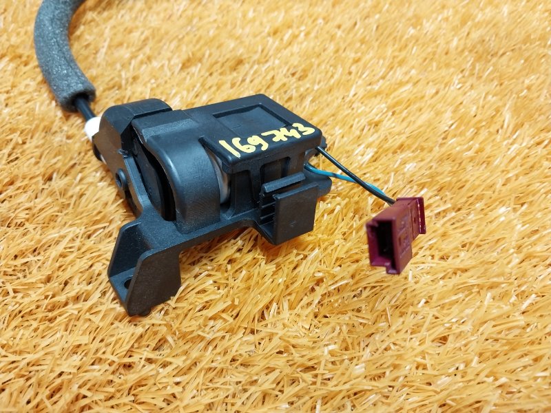 Моторчик шторки багажника, 1500 рублей, Красноярск