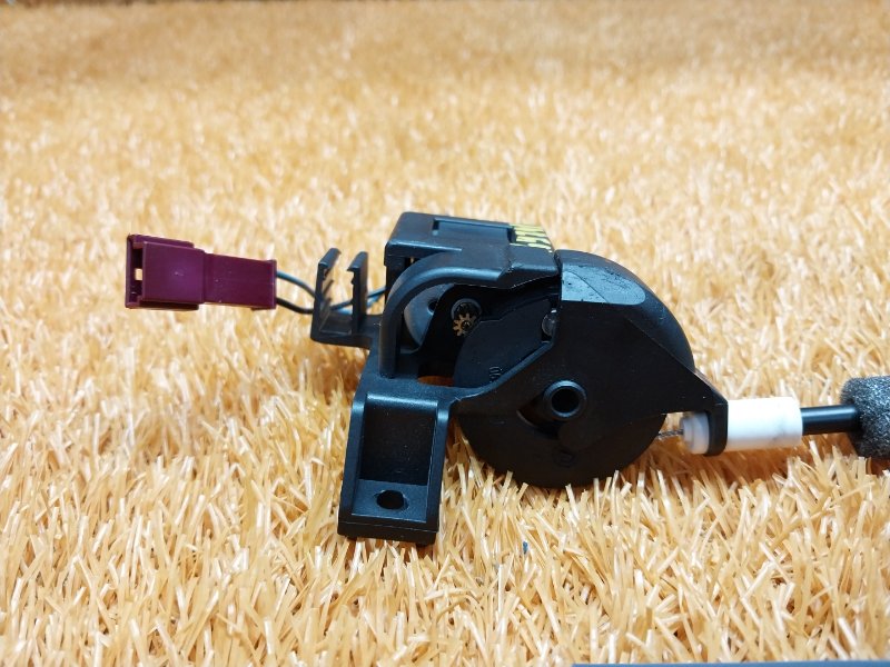 Моторчик шторки багажника, 1500 рублей, Красноярск