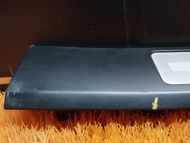 Накладка на порог салона, 480 рублей, Красноярск