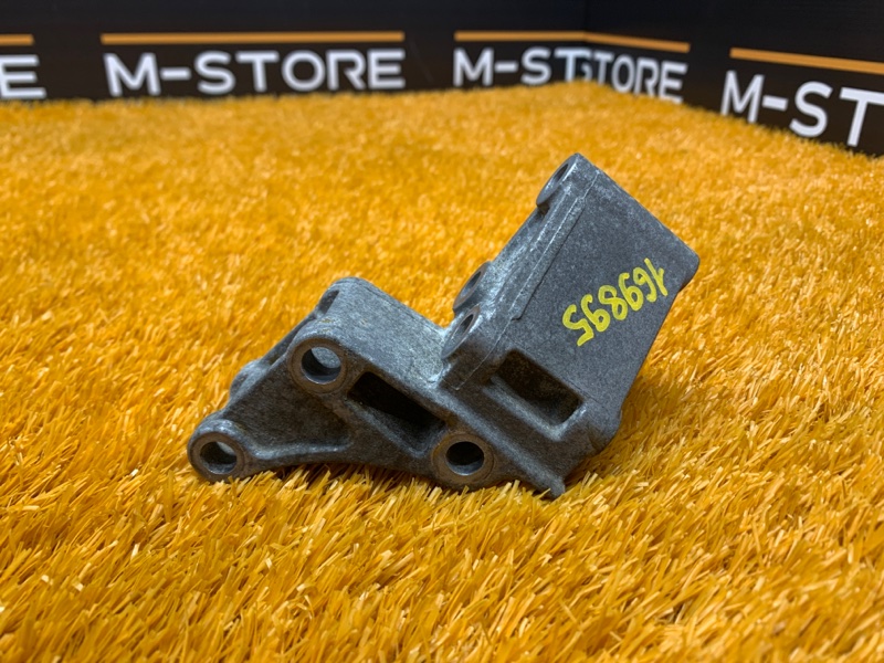 Кронштейн подушки двигателя, 930 рублей, Красноярск