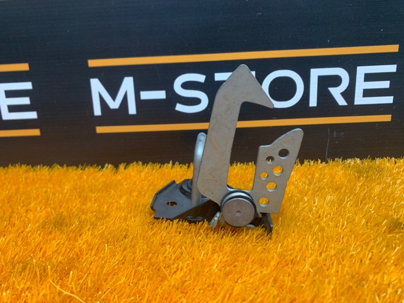 замок капота, 500 рублей, Красноярск