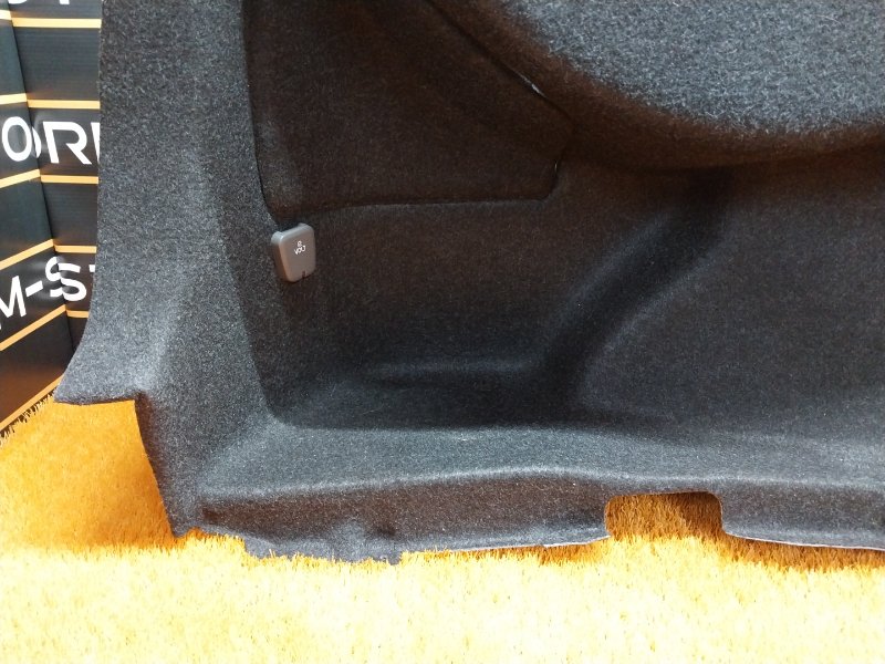 обшивка багажника, 910 рублей, Красноярск