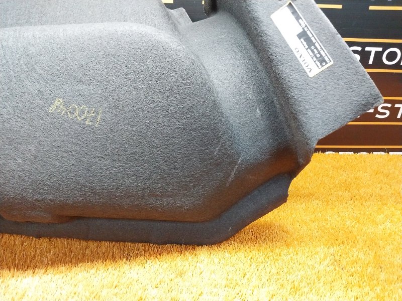 обшивка багажника, 910 рублей, Красноярск