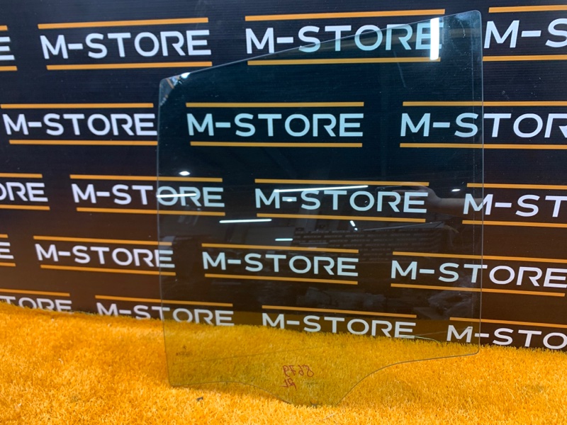 Стекло боковое, 350 рублей, Красноярск