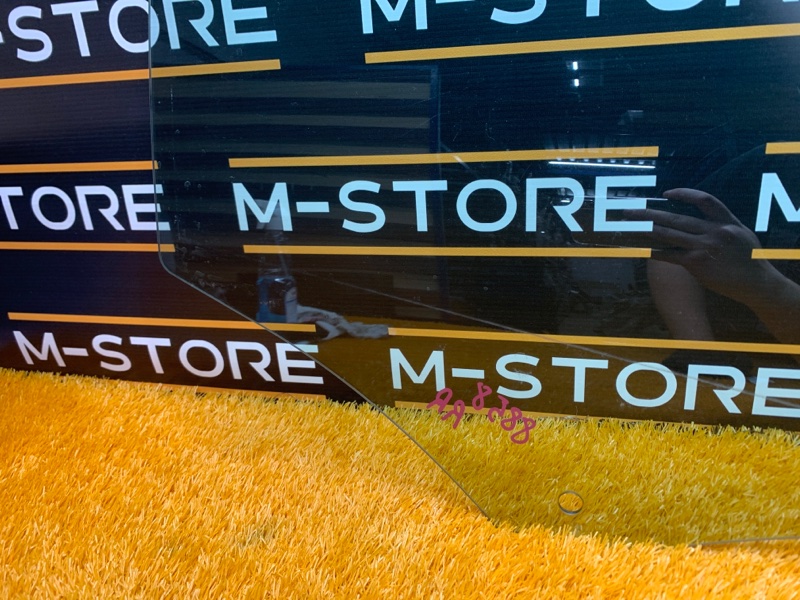 Стекло боковое, 980 рублей, Красноярск