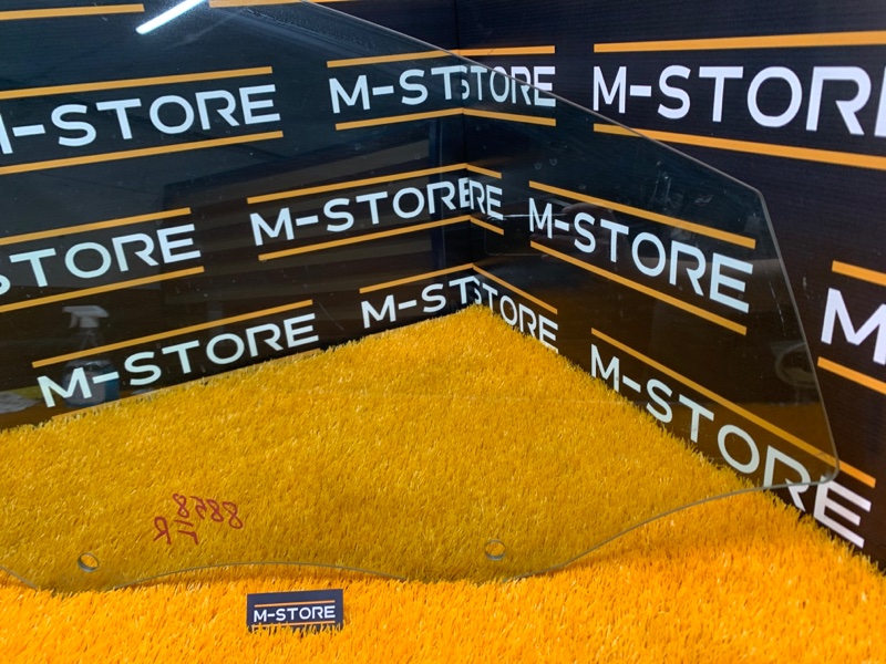 Стекло боковое, 1000 рублей, Красноярск