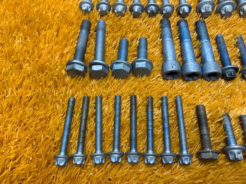 Болты и гайки ДВС, 860 рублей, Красноярск