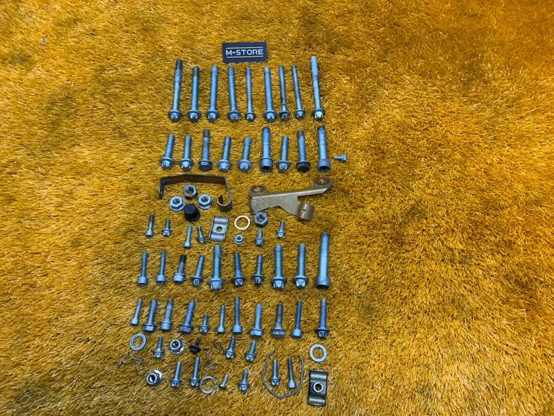 Болты и гайки ДВС, 630 рублей, Красноярск