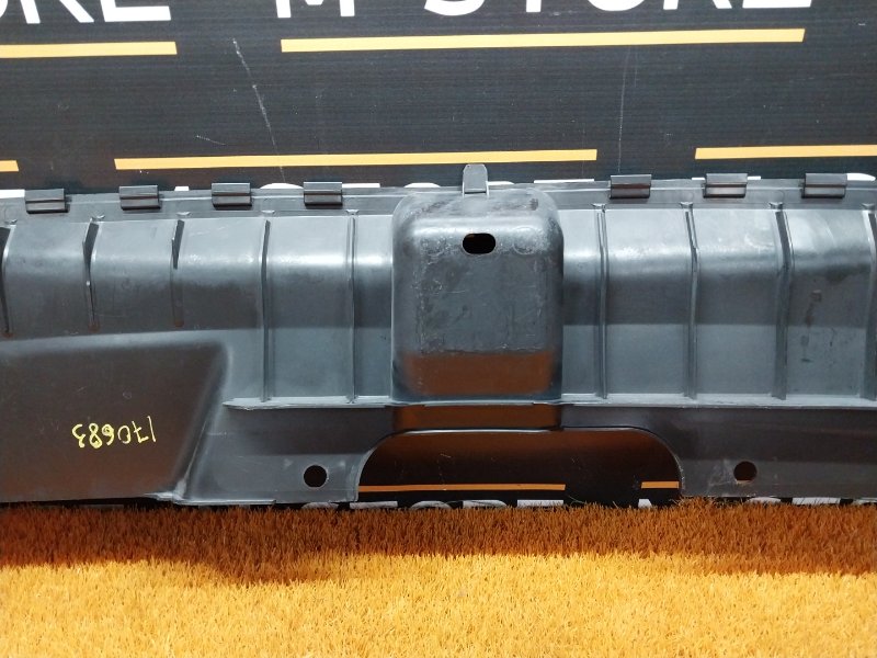 Накладка замка капота, 1500 рублей, Красноярск