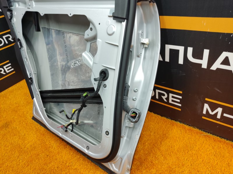 дверь, 10000 рублей, Красноярск