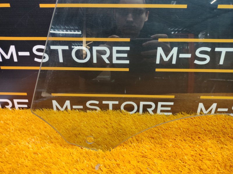 Стекло боковое, 1290 рублей, Красноярск