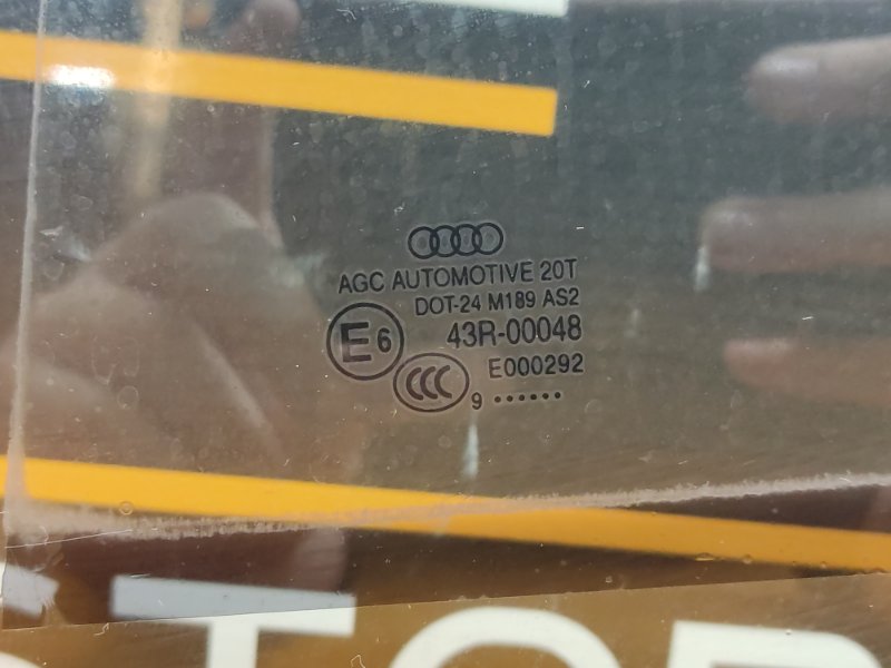 Стекло боковое, 980 рублей, Красноярск