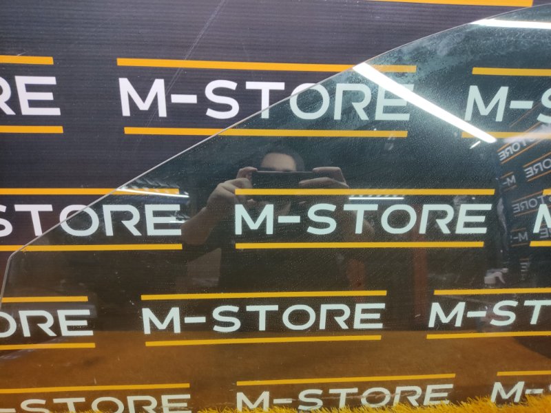 Стекло боковое, 1920 рублей, Красноярск