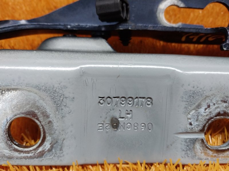 петля капота, 900 рублей, Красноярск