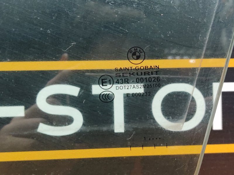 Стекло боковое, 1730 рублей, Красноярск