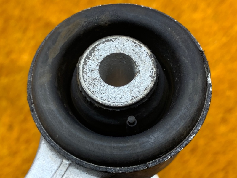 Рычаг подвески верхний, 1000 рублей, Красноярск