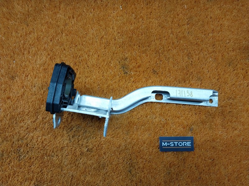 Кронштейн радиатора, 1410 рублей, Красноярск