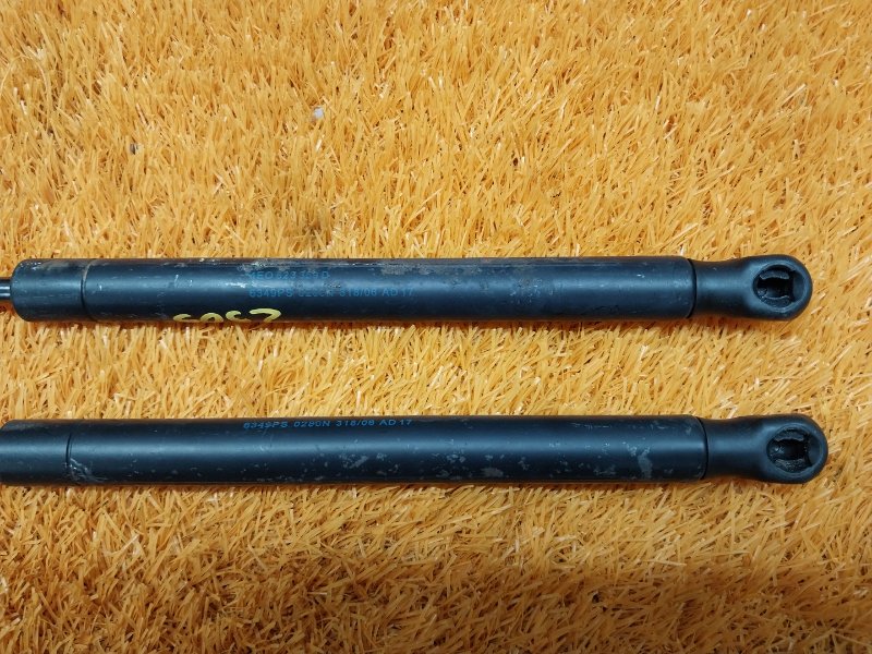 амортизатор капота, 2080 рублей, Красноярск