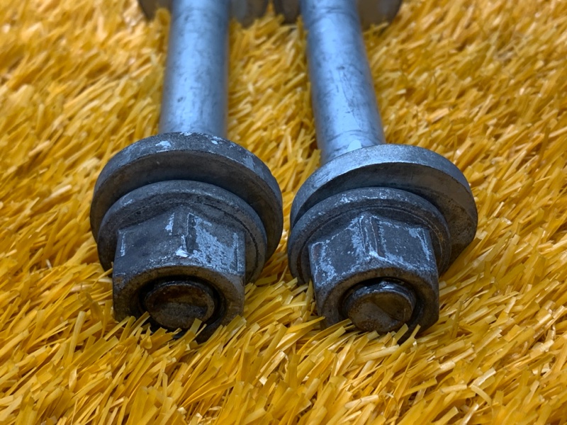 Болт развальный, 450 рублей, Красноярск