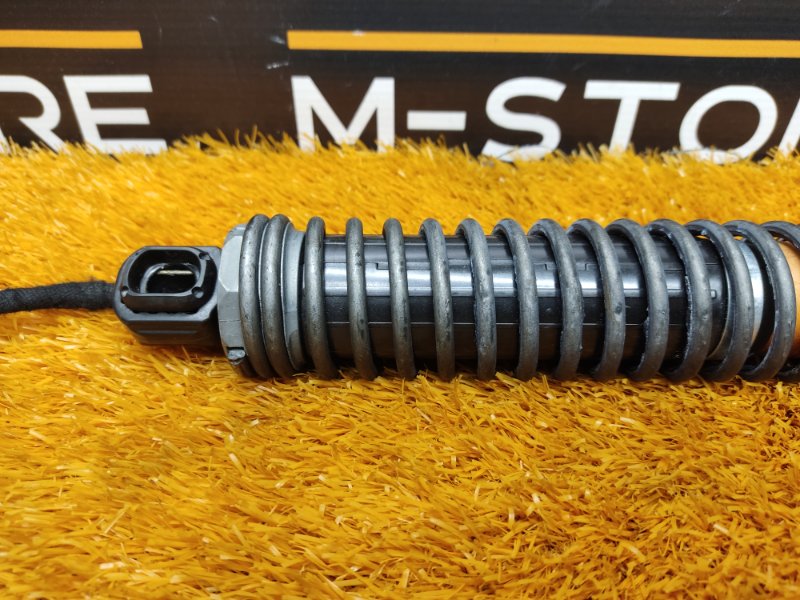 амортизатор багажника, 3500 рублей, Красноярск