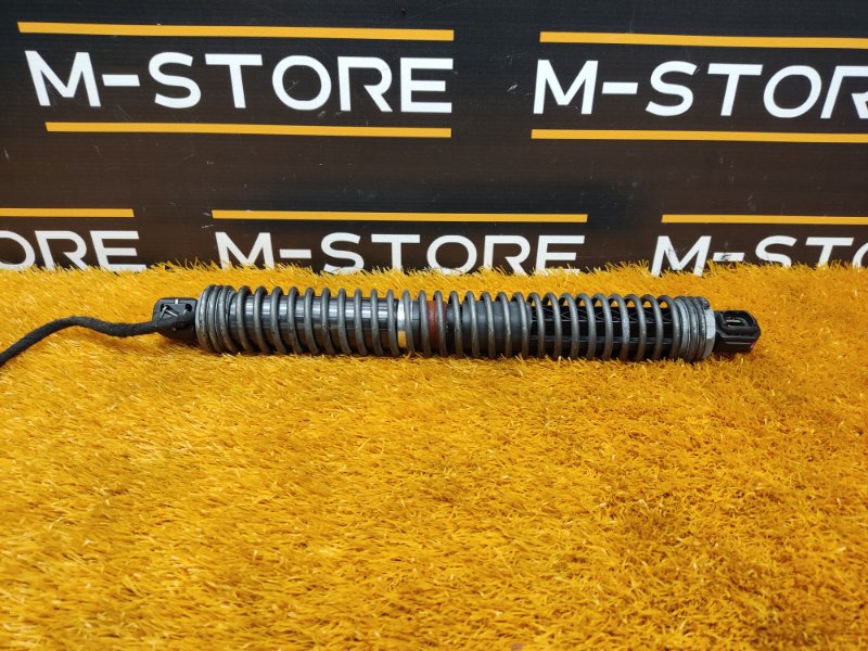 амортизатор багажника, 3500 рублей, Красноярск