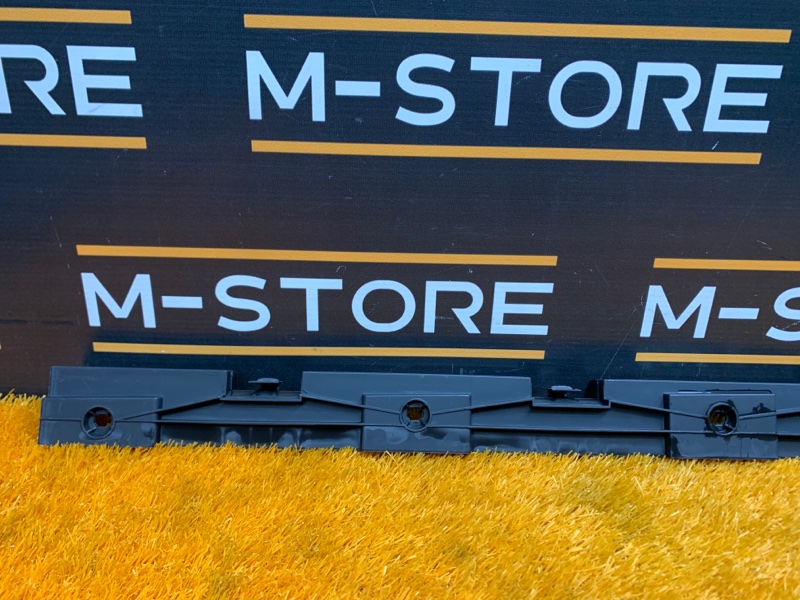 кронштейн порога, 340 рублей, Красноярск