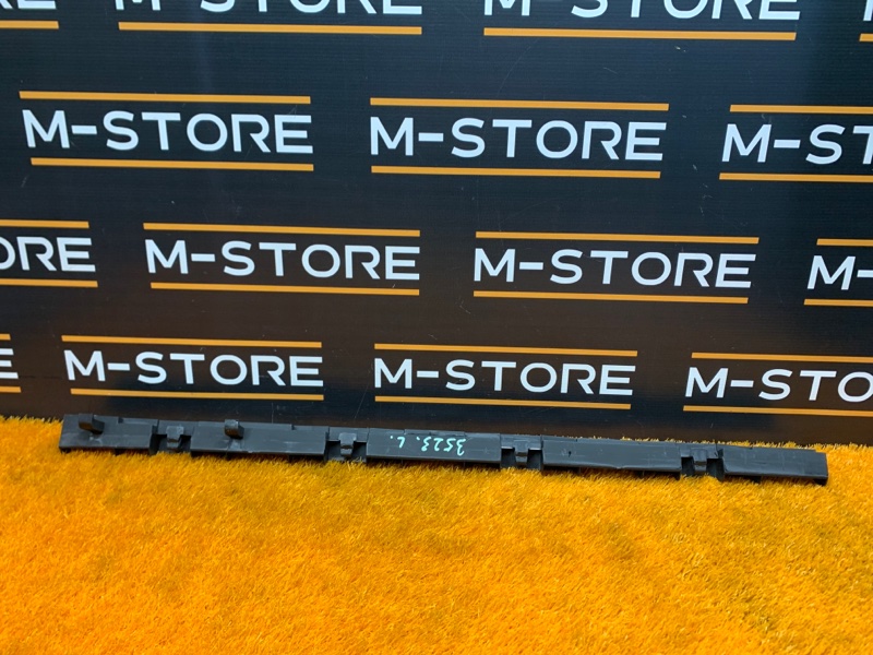 кронштейн порога, 340 рублей, Красноярск