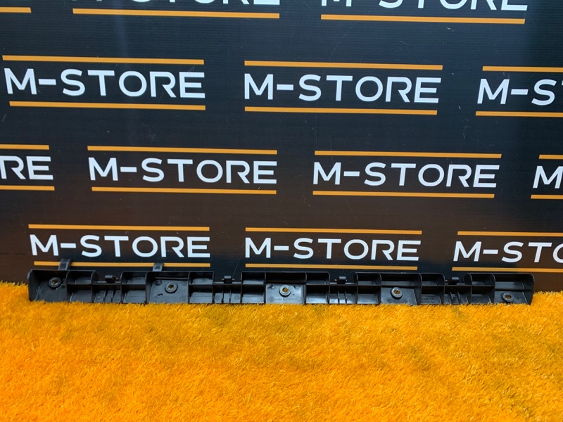 кронштейн порога, 340 рублей, Красноярск