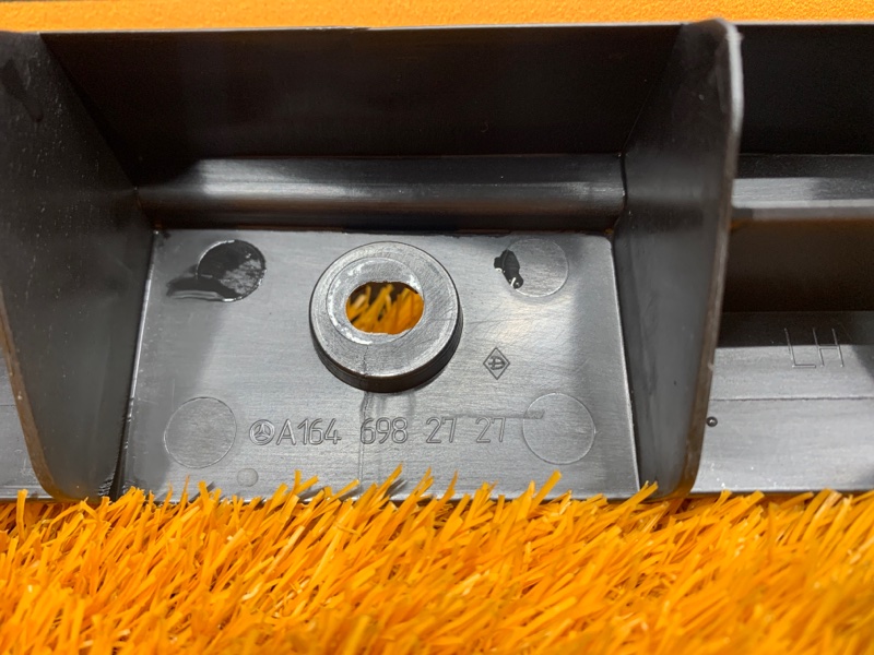 кронштейн порога, 340 рублей, Красноярск